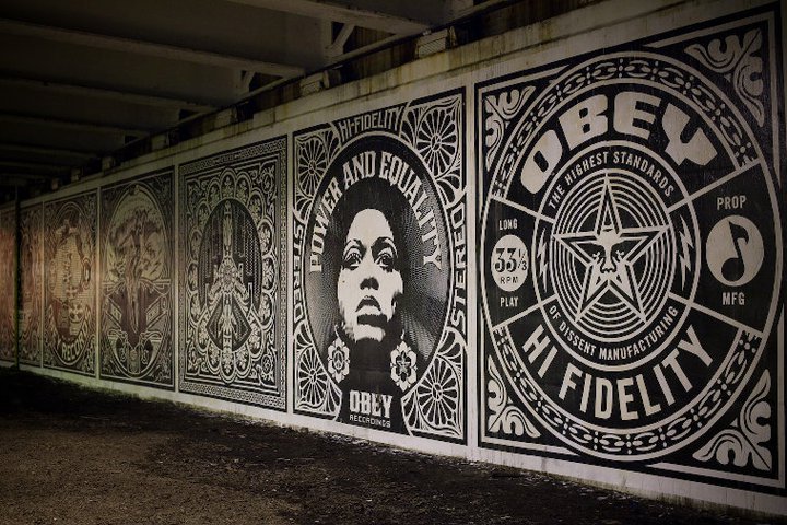 Obey_ChicagoMural_02